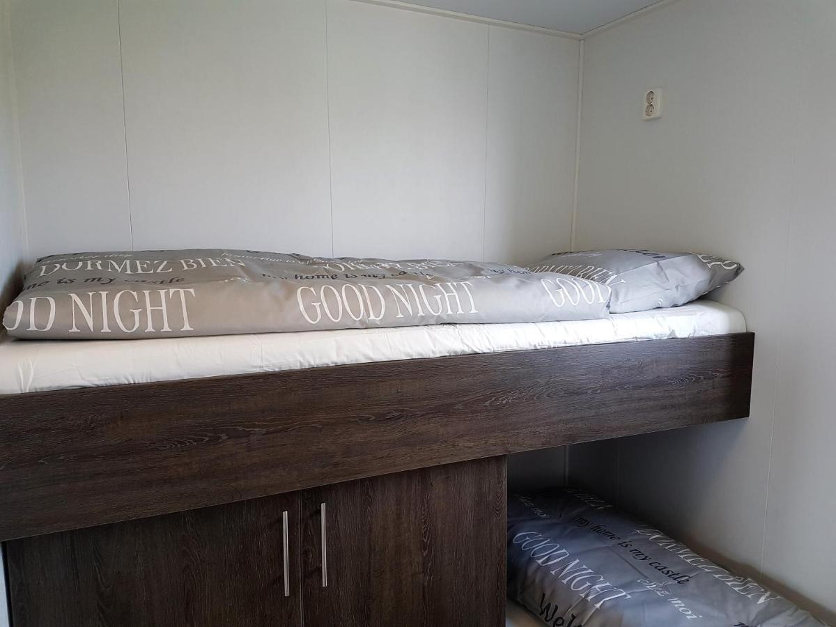 Olmenduin Chalet Veere Zeeland スロースケルケ エクステリア 写真